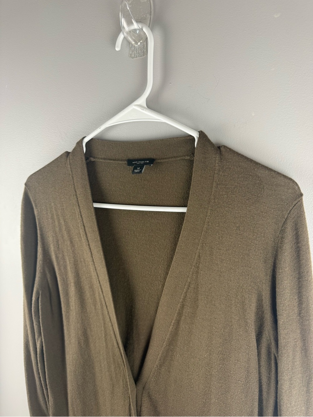 Ann Taylor Women’s Brown Button Up Long Sleeve Cashmere Blend Cardigan SZ M